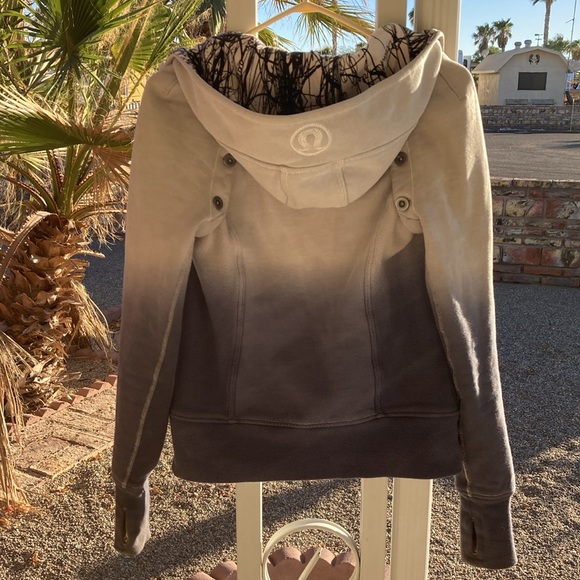 Lululemon Size 4 Special Edition Jacket Sweater Vest Detachable Sleeves Dip Dyed - Picture 7 of 12